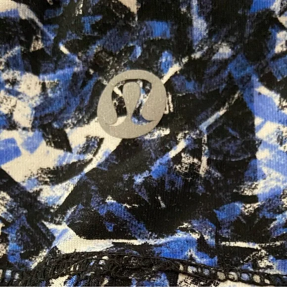 Lululemon Athletica Blue Abstract Leggings - Picture 6 of 15